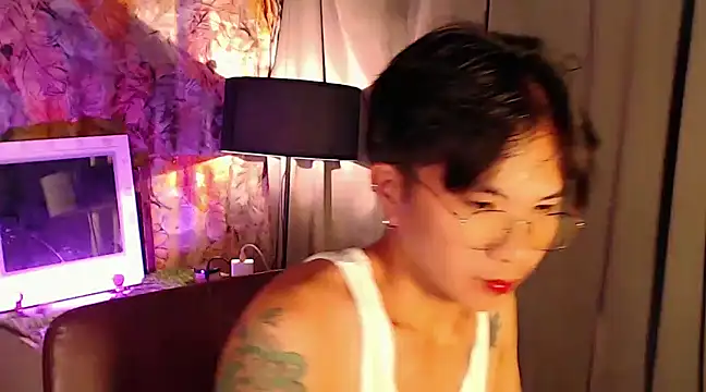 Snapshot of Sexy_Handsome_Drex chatting on January 22, 2025, 11:56 am Sexy Handsome Drex online show from January 22, 2025, 11:56 am