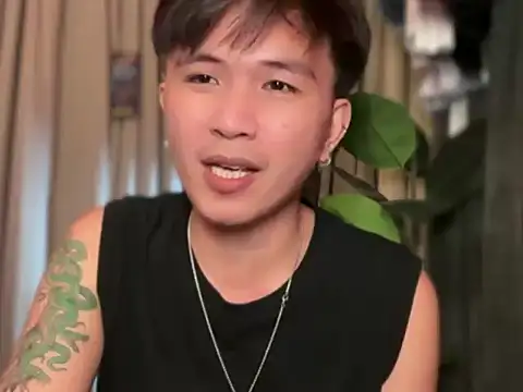 Sexy Handsome Drex online show from May 29, 2026, 3:10 pm