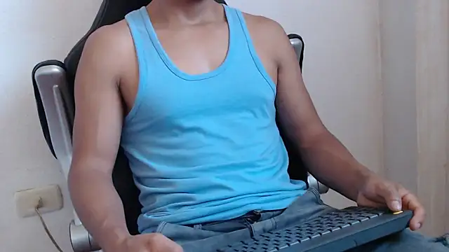 Snapshot of sexatlexx chatting on February 5, 2025, 2:26 pm sexatlexx online show from February 5, 2025, 2:26 pm