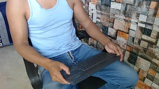 sexatlexx online show from July 4, 2026, 2:23 pm