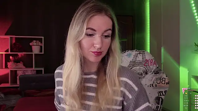 Snapshot of Hello_Lisha chatting on October 10, 2025, 8:13 am Hello Lisha online show from October 10, 2025, 8:13 am