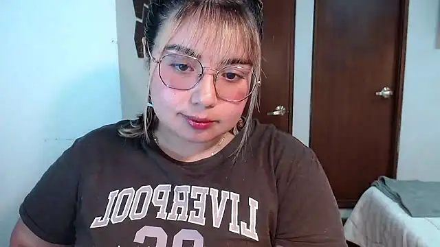 yini angel online show from July 15, 2026, 1:55 am