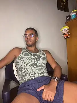 Snapshot of Bigcock_21cm_ chatting on March 22, 2026, 2:37 am Bigcock 21cm online show from March 22, 2026, 2:37 am