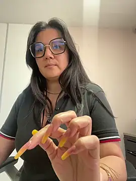 Snapshot of SWEETLILY18 chatting on December 21, 2024, 5:07 pm SWEETLILY18 online show from December 21, 2024, 5:07 pm