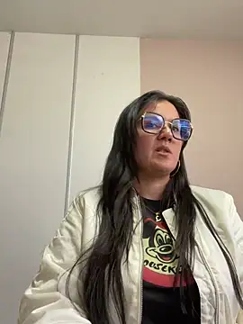 Snapshot of SWEETLILY18 chatting on January 23, 2025, 2:50 pm SWEETLILY18 online show from January 23, 2025, 2:50 pm