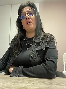 Snapshot of SWEETLILY18 chatting on February 1, 2025, 11:32 am SWEETLILY18 online show from February 1, 2025, 11:32 am