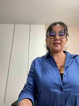 Snapshot of SWEETLILY18 chatting on February 24, 2025, 2:26 pm SWEETLILY18 online show from February 24, 2025, 2:26 pm