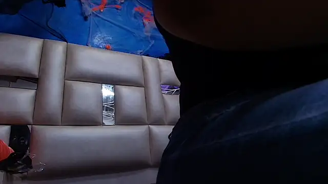 leon gaby online show from October 27, 2025, 7:18 pm