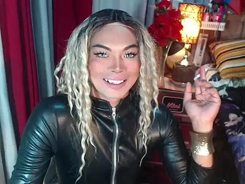 Snapshot of Asianboybig1_Daniel chatting on October 16, 2025, 1:34 pm Asianboybig1 Daniel online show from October 16, 2025, 1:34 pm