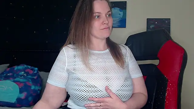 Snapshot of ToxicLilly chatting on January 9, 2025, 9:48 am ToxicLilly online show from January 9, 2025, 9:48 am
