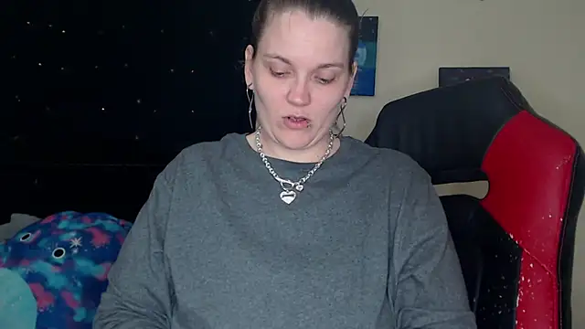 Snapshot of ToxicLilly chatting on February 1, 2025, 9:11 am ToxicLilly online show from February 1, 2025, 9:11 am