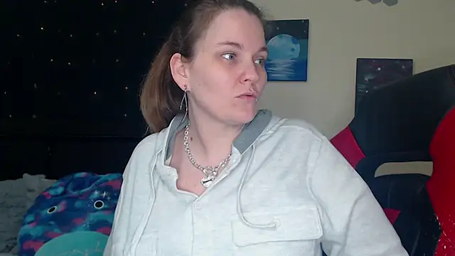 Snapshot of ToxicLilly chatting on March 1, 2025, 10:13 am ToxicLilly online show from March 1, 2025, 10:13 am