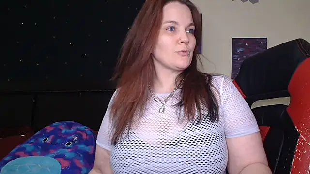 Snapshot of ToxicLilly chatting on September 16, 2025, 6:36 am ToxicLilly online show from September 16, 2025, 6:36 am