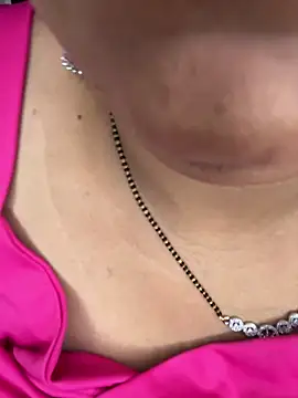 Zoya Varma004 online show from March 16, 2026, 8:51 am