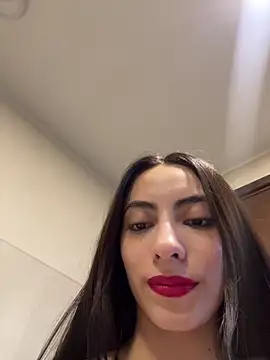 Snapshot of martiiaciar chatting on January 5, 2025, 11:33 pm martiiaciar online show from January 5, 2025, 11:33 pm