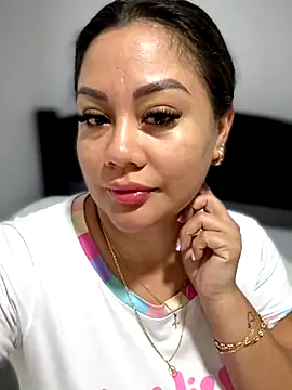 Snapshot of ValeryGrey chatting on November 15, 2025, 1:40 pm ValeryGrey online show from November 15, 2025, 1:40 pm