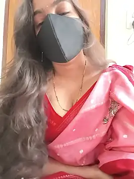 Snapshot of yoursana- chatting on March 7, 2026, 4:53 am yoursana- online show from March 7, 2026, 4:53 am