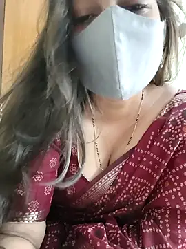 Snapshot of yoursana- chatting on March 11, 2026, 5:46 am yoursana- online show from March 11, 2026, 5:46 am