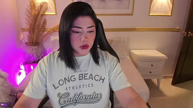 Snapshot of lucy26_ chatting on February 21, 2025, 2:17 am lucy26  online show from February 21, 2025, 2:17 am