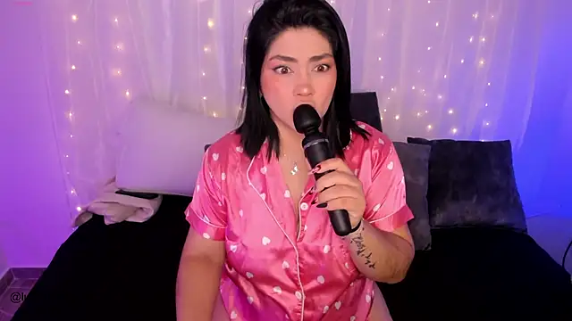 Snapshot of lucy26_ chatting on October 23, 2025, 1:38 am lucy26  online show from October 23, 2025, 1:38 am