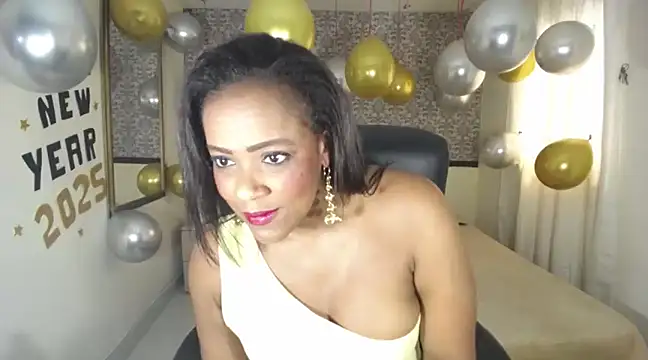 EvaFoxter online show from December 31, 2024, 3:09 pm