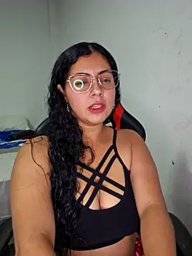 Mary pinkish online show from January 12, 2026, 2:50 am