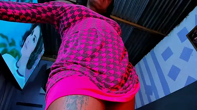 luciana osorno online show from February 12, 2025, 2:03 am