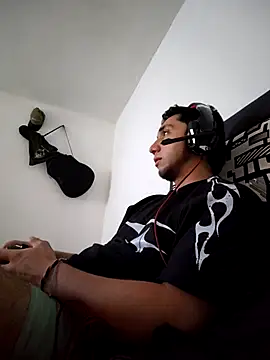 Miguelgel578 online show from September 18, 2025, 3:03 pm
