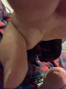 Snapshot of GHsveter chatting on December 21, 2024, 4:14 pm GHsveter online show from December 21, 2024, 4:14 pm