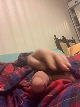 Snapshot of GHsveter chatting on January 3, 2025, 10:08 pm GHsveter online show from January 3, 2025, 10:08 pm