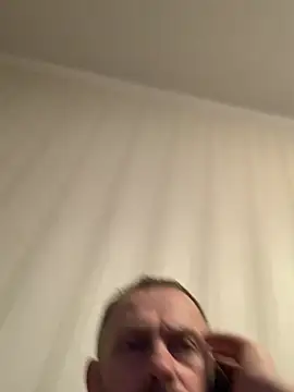 Snapshot of GHsveter chatting on March 6, 2025, 6:05 pm GHsveter online show from March 6, 2025, 6:05 pm