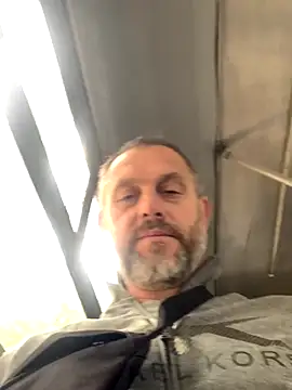 Snapshot of GHsveter chatting on September 24, 2025, 9:56 am GHsveter online show from September 24, 2025, 9:56 am