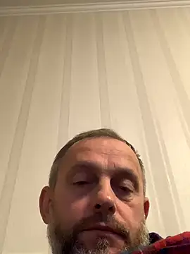 Snapshot of GHsveter chatting on October 1, 2025, 6:14 pm GHsveter online show from October 1, 2025, 6:14 pm