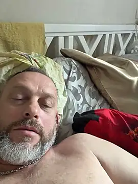 GHsveter online show from June 11, 2026, 4:43 am