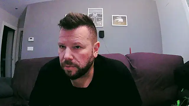 txan9876 online show from February 1, 2026, 5:22 pm