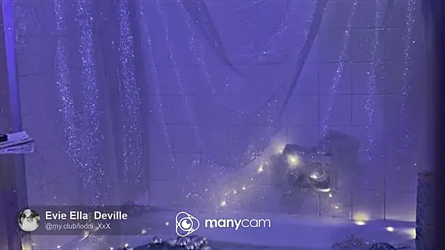 Loddi XxX online show from December 22, 2024, 5:21 pm