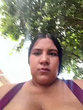 Snapshot of Edithxxx1 chatting on June 20, 2026, 4:43 pm Edithxxx1 online show from June 20, 2026, 4:43 pm