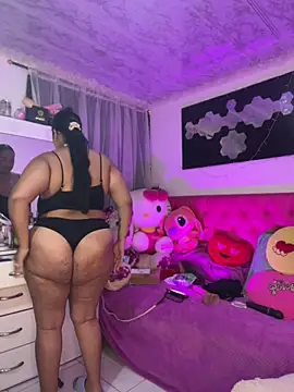 Teffy  xxx online show from April 25, 2026, 11:24 pm