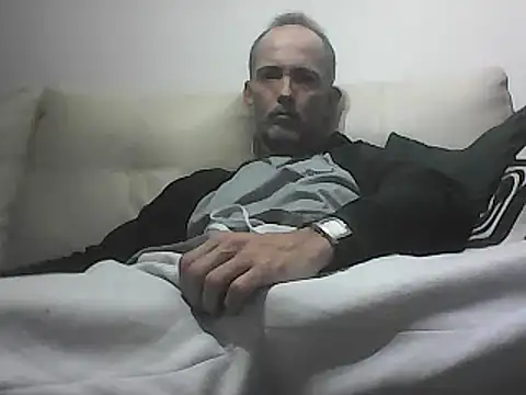 latinx44 online show from March 19, 2025, 5:52 am