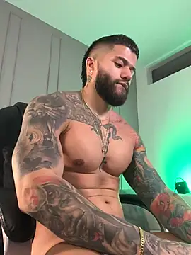 Frank Farrell online show from November 11, 2025, 10:43 pm