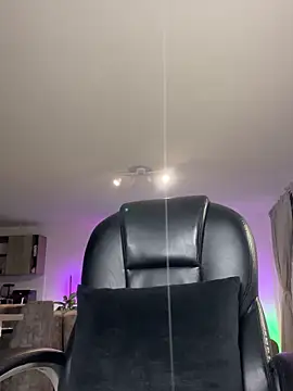 Frank Farrell online show from February 18, 2026, 1:12 am