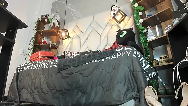 MirandaHaguen online show from January 7, 2025, 12:45 am