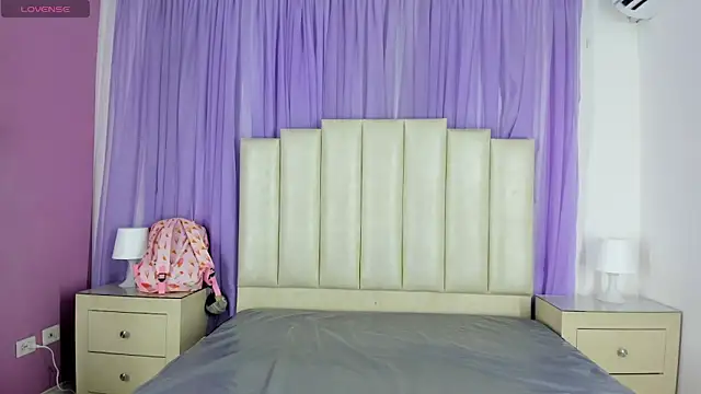 Snapshot of mollieblue69 chatting on January 14, 2025, 12:24 pm mollieblue69 online show from January 14, 2025, 12:24 pm