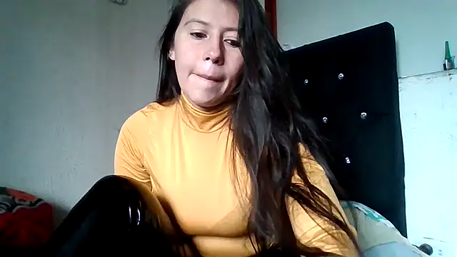 sandyquinnxx online show from December 4, 2024, 3:32 pm