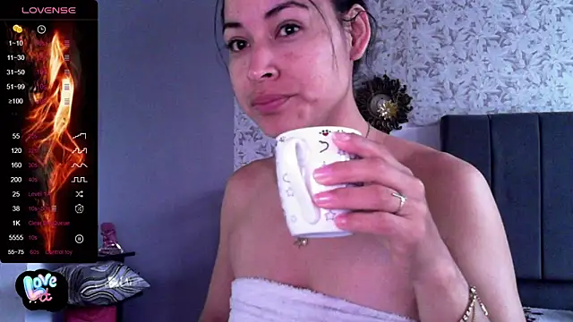 Sweet-Angie online show from December 3, 2024, 11:44 am