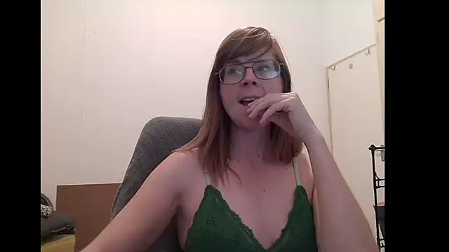 SavannaGirly online show from June 3, 2026, 6:24 pm