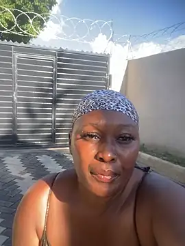 Cardiebae89 online show from February 14, 2026, 2:36 pm