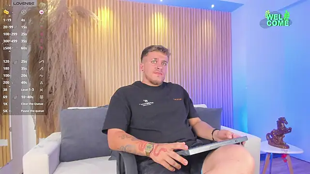 Snapshot of keane_lee chatting on January 22, 2025, 10:59 pm keane lee online show from January 22, 2025, 10:59 pm