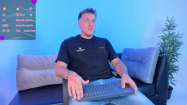 Snapshot of keane_lee chatting on March 9, 2025, 1:15 pm keane lee online show from March 9, 2025, 1:15 pm