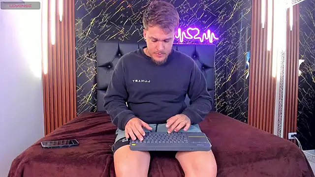 Snapshot of keane_lee chatting on September 25, 2025, 12:53 pm keane lee online show from September 25, 2025, 12:53 pm